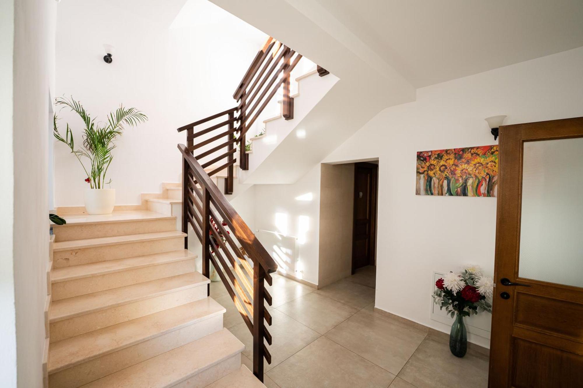 Casa Andra Hotel Siret Екстериор снимка