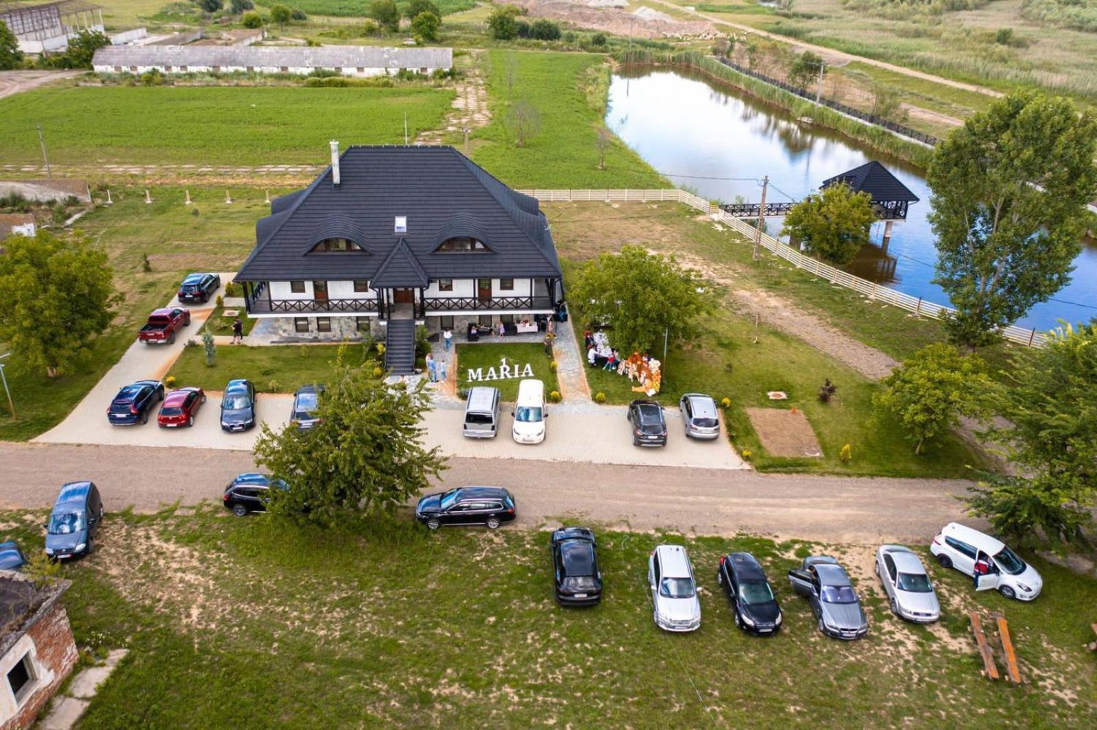Casa Andra Hotel Siret Екстериор снимка